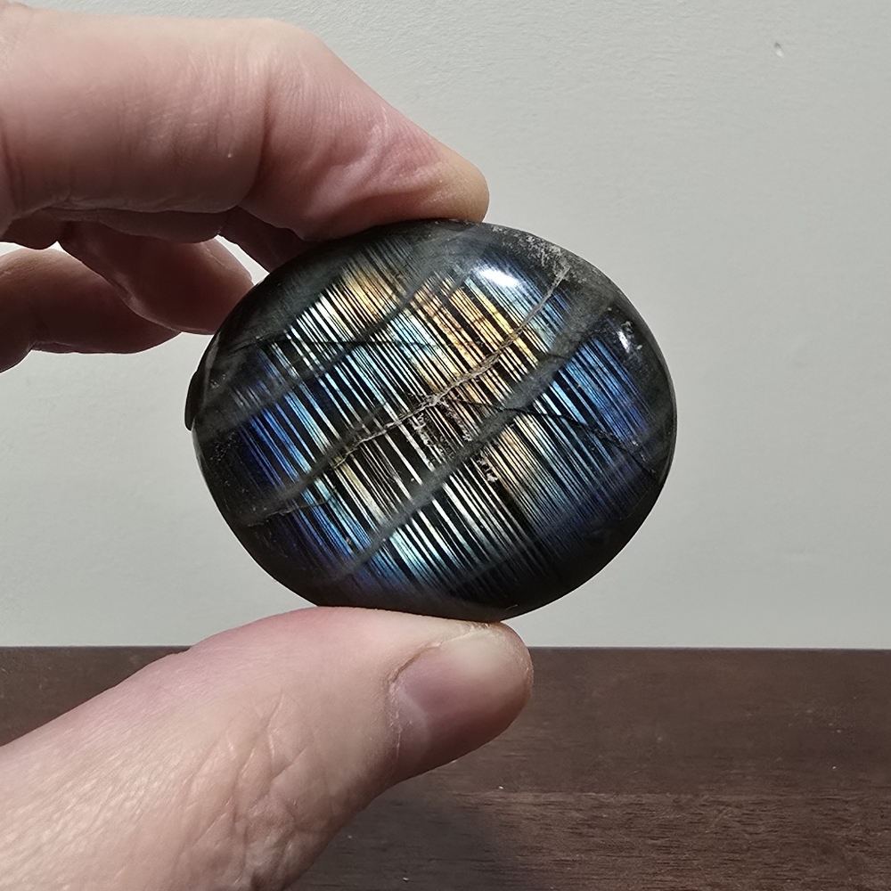 Labradorite Crystal Palmstone #D
